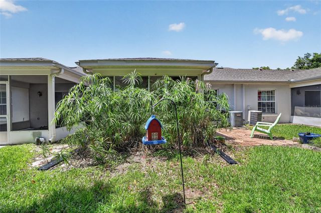 2429 SE 18TH CIRCLE, Ocala, FL 34471