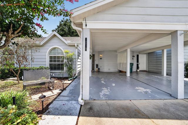 2429 SE 18TH CIRCLE, Ocala, FL 34471