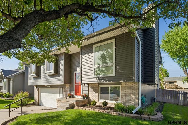 15231 Ontario Street, Omaha, NE 68144