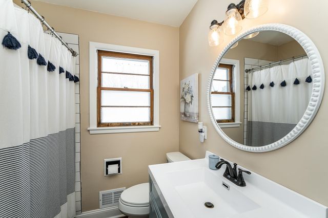 2304 15th Avenue NW, Rochester, MN 55901