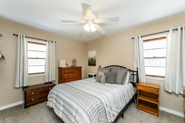 2304 15th Avenue NW, Rochester, MN 55901