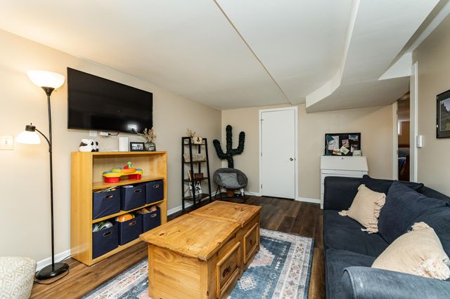 2304 15th Avenue NW, Rochester, MN 55901