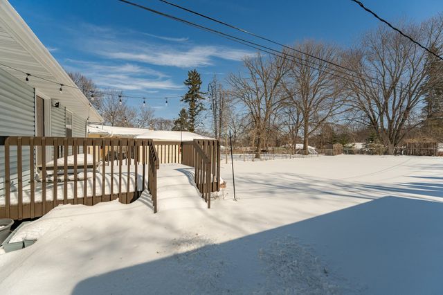 2304 15th Avenue NW, Rochester, MN 55901