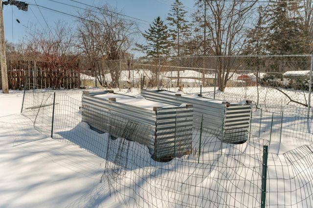 2304 15th Avenue NW, Rochester, MN 55901