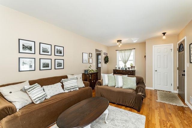 2304 15th Avenue NW, Rochester, MN 55901