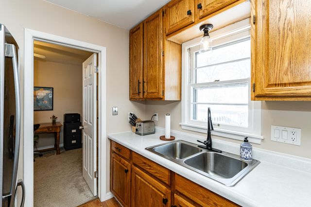 2304 15th Avenue NW, Rochester, MN 55901