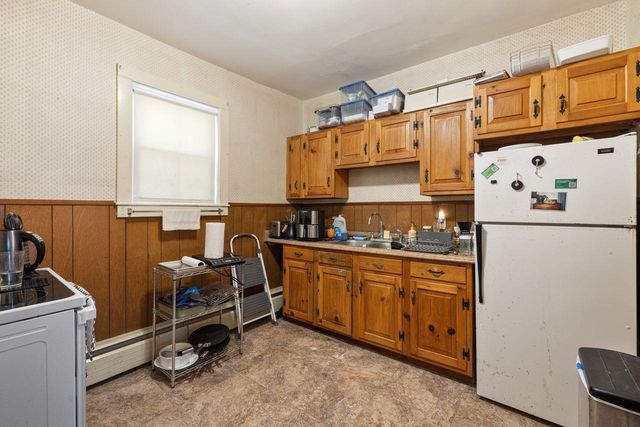 6 Winter Street, Plymouth, NH 03264
