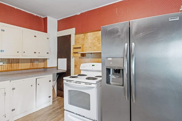 6 Winter Street, Plymouth, NH 03264