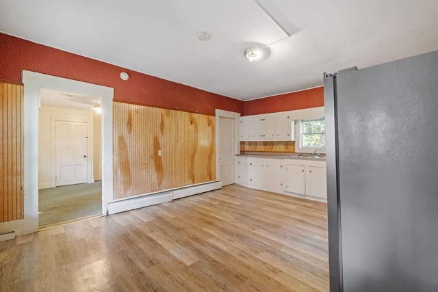 6 Winter Street, Plymouth, NH 03264