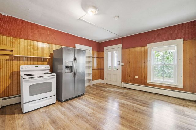 6 Winter Street, Plymouth, NH 03264