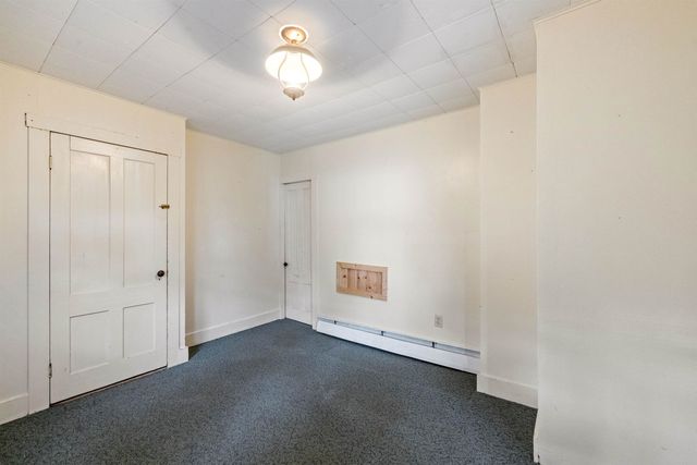 6 Winter Street, Plymouth, NH 03264