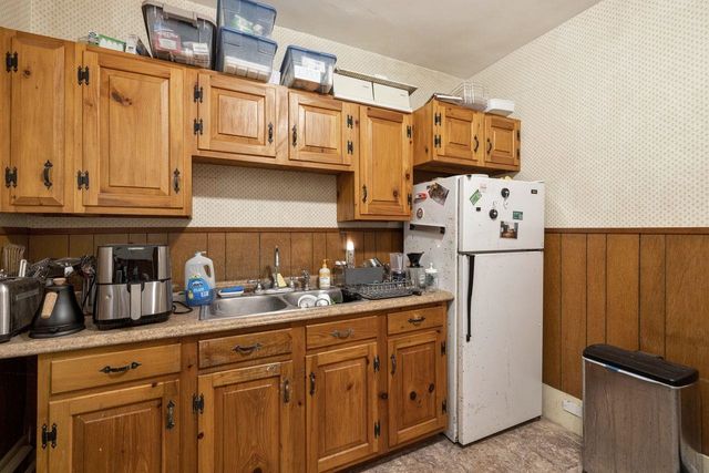 6 Winter Street, Plymouth, NH 03264