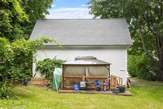 6 Winter Street, Plymouth, NH 03264