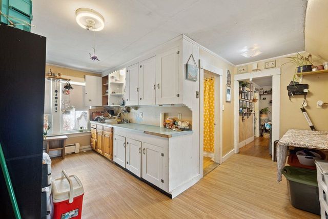 6 Winter Street, Plymouth, NH 03264