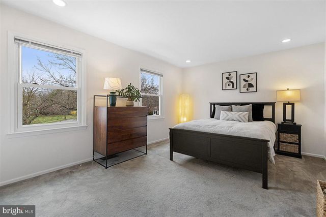 32 HIGHMONT DR, Princeton Junction, NJ 08550