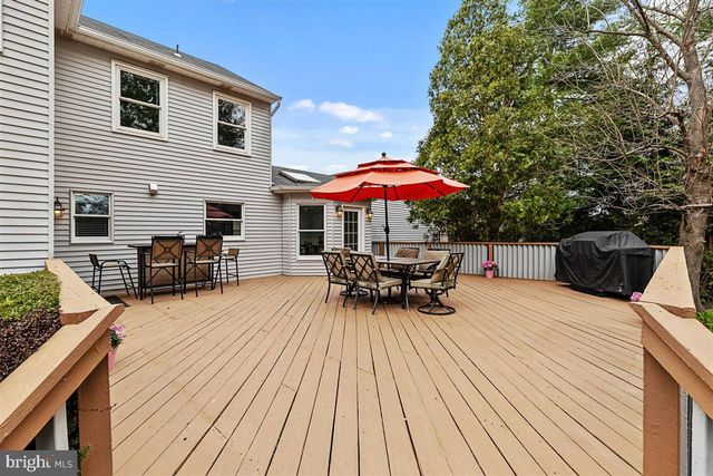 32 HIGHMONT DR, Princeton Junction, NJ 08550