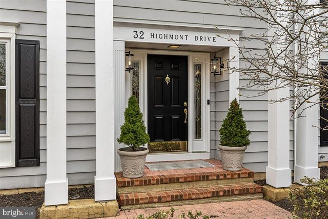 32 HIGHMONT DR, Princeton Junction, NJ 08550