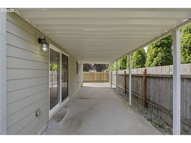8011 Ne 142ND Ave, Vancouver, WA 98682