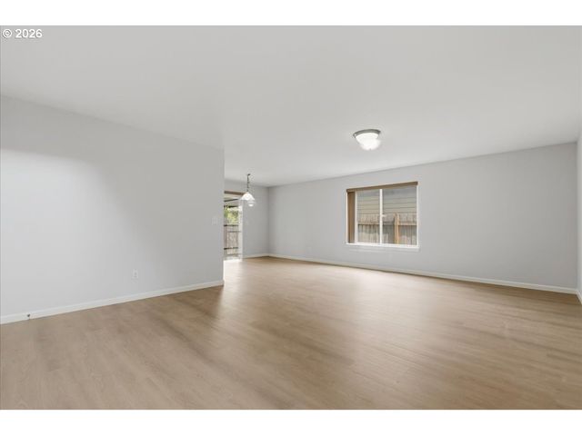 8011 Ne 142ND Ave, Vancouver, WA 98682