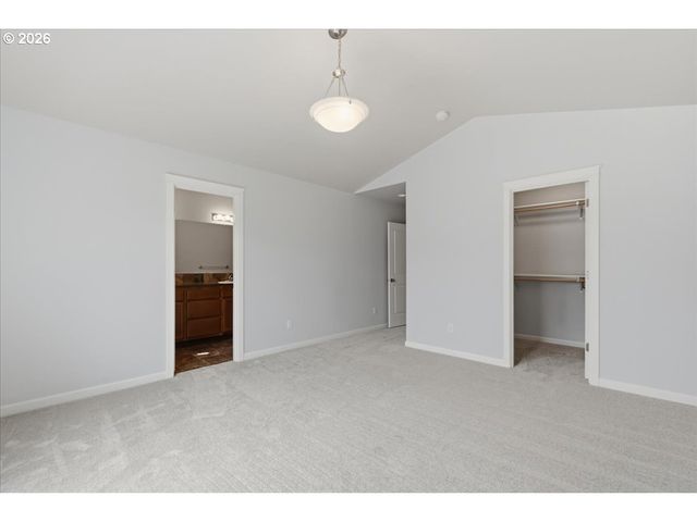 8011 Ne 142ND Ave, Vancouver, WA 98682