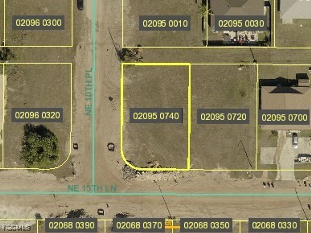 1021 NE 15th LN, Cape Coral, FL 33909