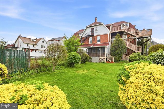 48 E STEWART AVE, Lansdowne, PA 19050