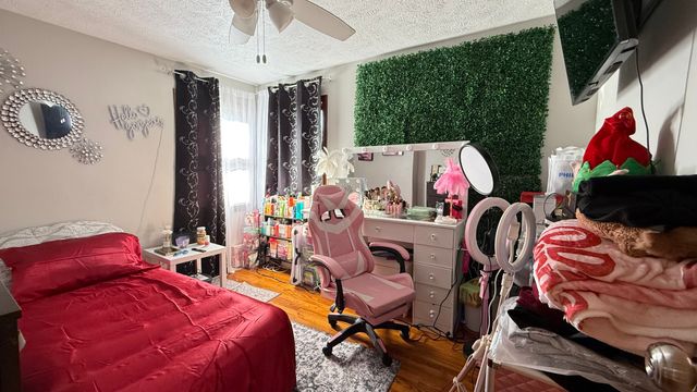 1016 Kingsway Avenue, Rockford, IL 61108