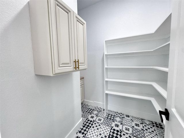 3037 Road 66124, Dayton, TX 77535