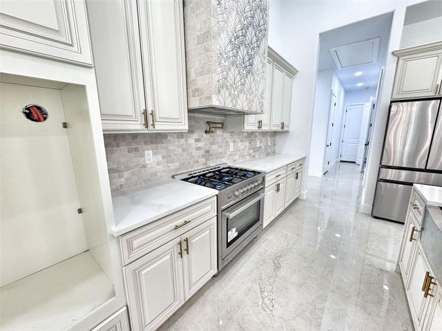 3037 Road 66124, Dayton, TX 77535