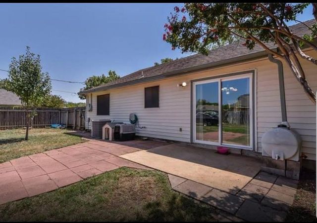 508 Edwards DR, Round Rock, TX 78664