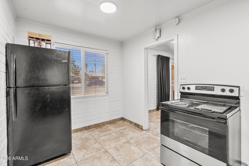 920 N COOLIDGE Avenue, Casa Grande, AZ 85122 — photo 5