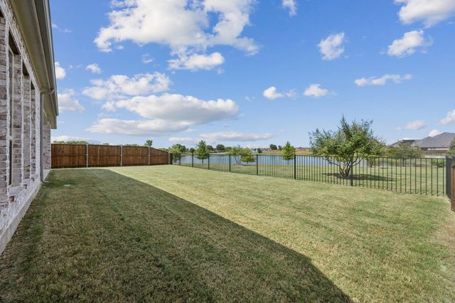 1232 Rushcroft Way, Forney, TX 75126