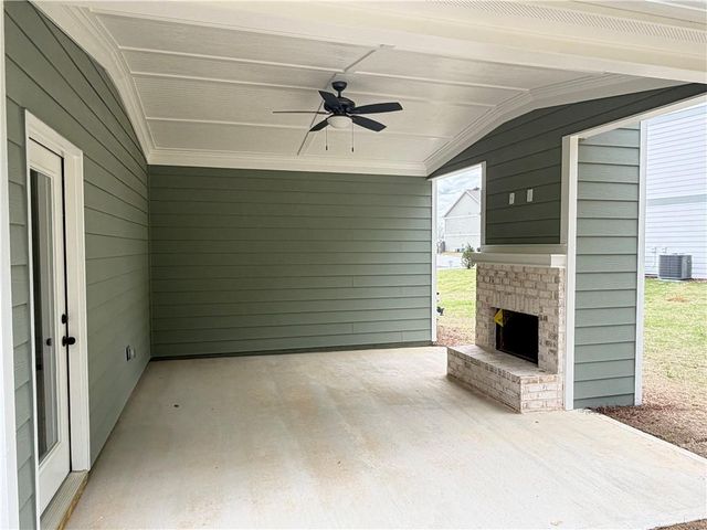 635 Rocky Springs Drive, Jefferson, GA 30549