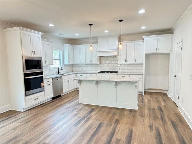 635 Rocky Springs Drive, Jefferson, GA 30549