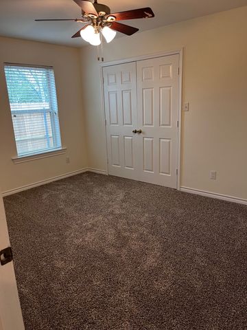 315 College Avenue, Royse City, TX 75189
