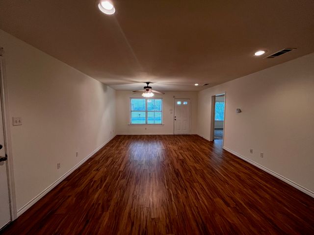 315 College Avenue, Royse City, TX 75189