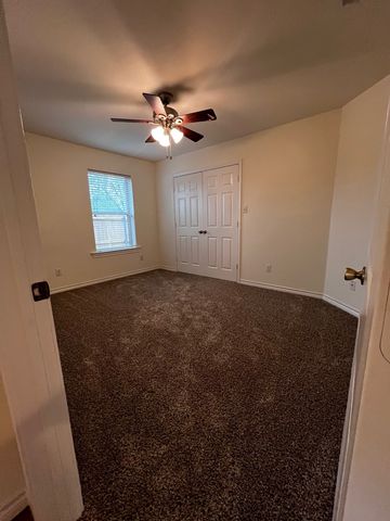 315 College Avenue, Royse City, TX 75189