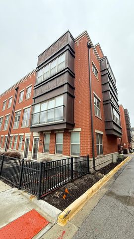 338 E 25TH Place, Chicago, IL 60616