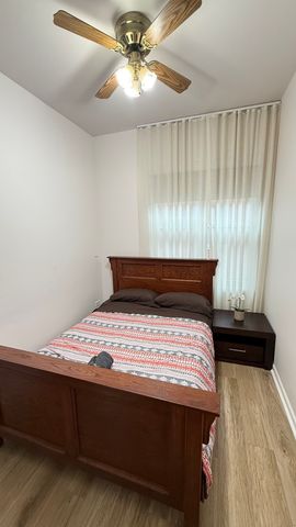 338 E 25TH Place, Chicago, IL 60616