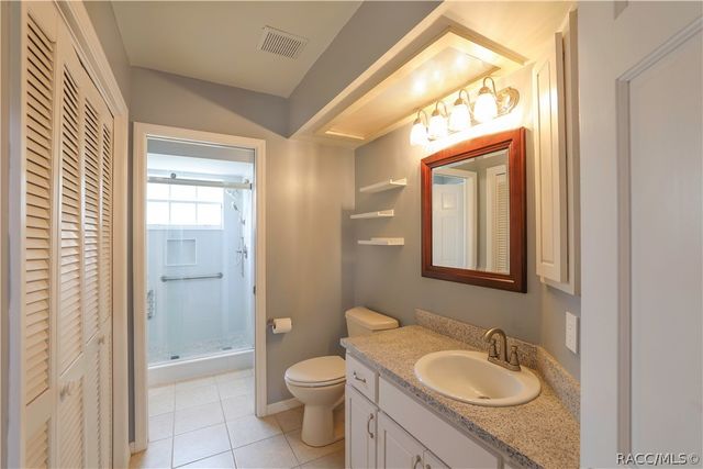 3637 N Laurelwood Loop, Beverly Hills, FL 34465