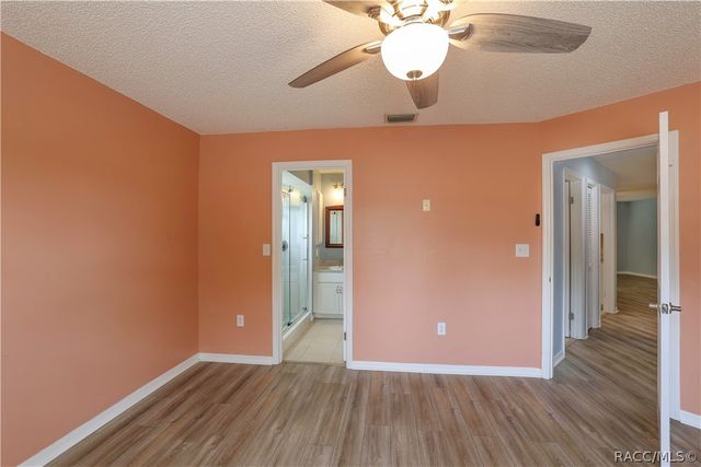 3637 N Laurelwood Loop, Beverly Hills, FL 34465