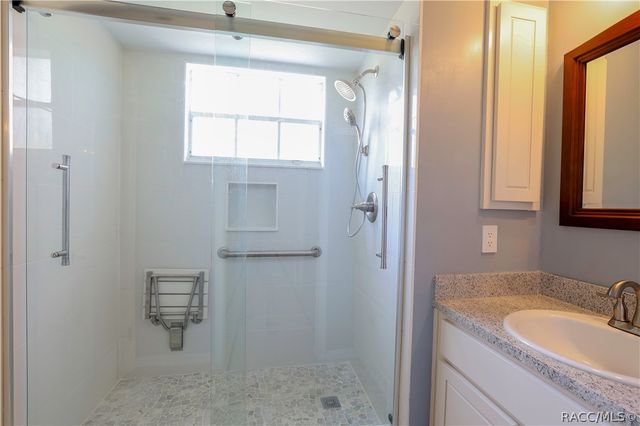 3637 N Laurelwood Loop, Beverly Hills, FL 34465