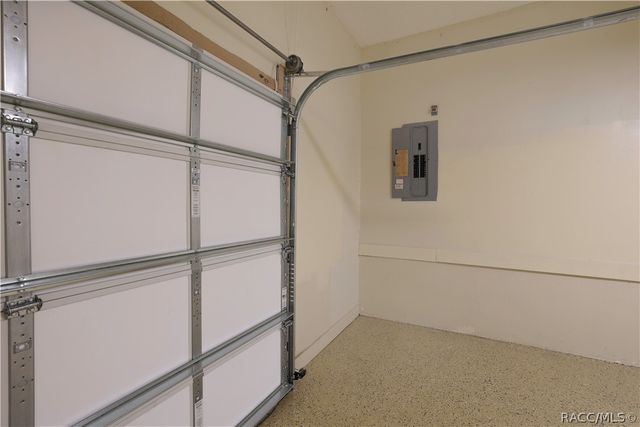 3637 N Laurelwood Loop, Beverly Hills, FL 34465