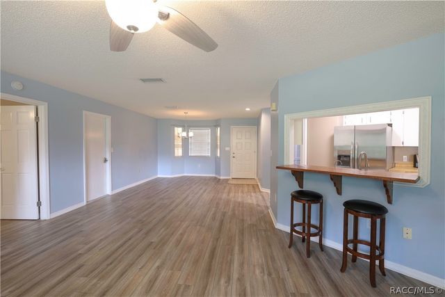 3637 N Laurelwood Loop, Beverly Hills, FL 34465