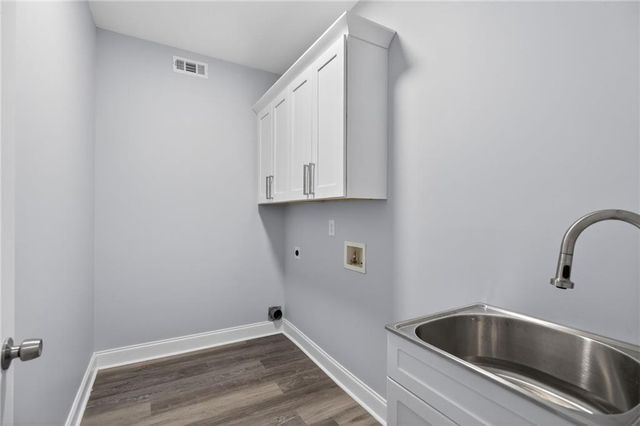 1226 Bloomsbury Lane, Gainesville, GA 30501