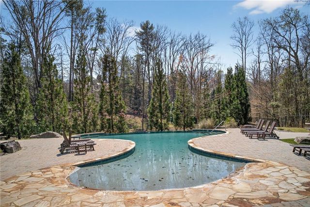 1226 Bloomsbury Lane, Gainesville, GA 30501