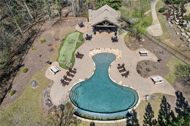 1226 Bloomsbury Lane, Gainesville, GA 30501