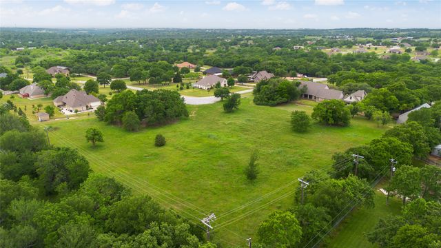 228 Forest Creek Circle, Weatherford, TX 76088