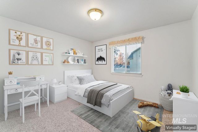 904 E Bird Ave, Nampa, ID 83686