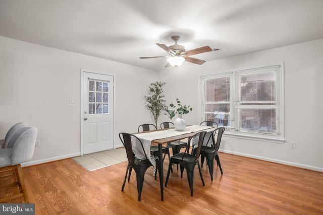 323 BURMAN LN, Fredericksburg, VA 22407